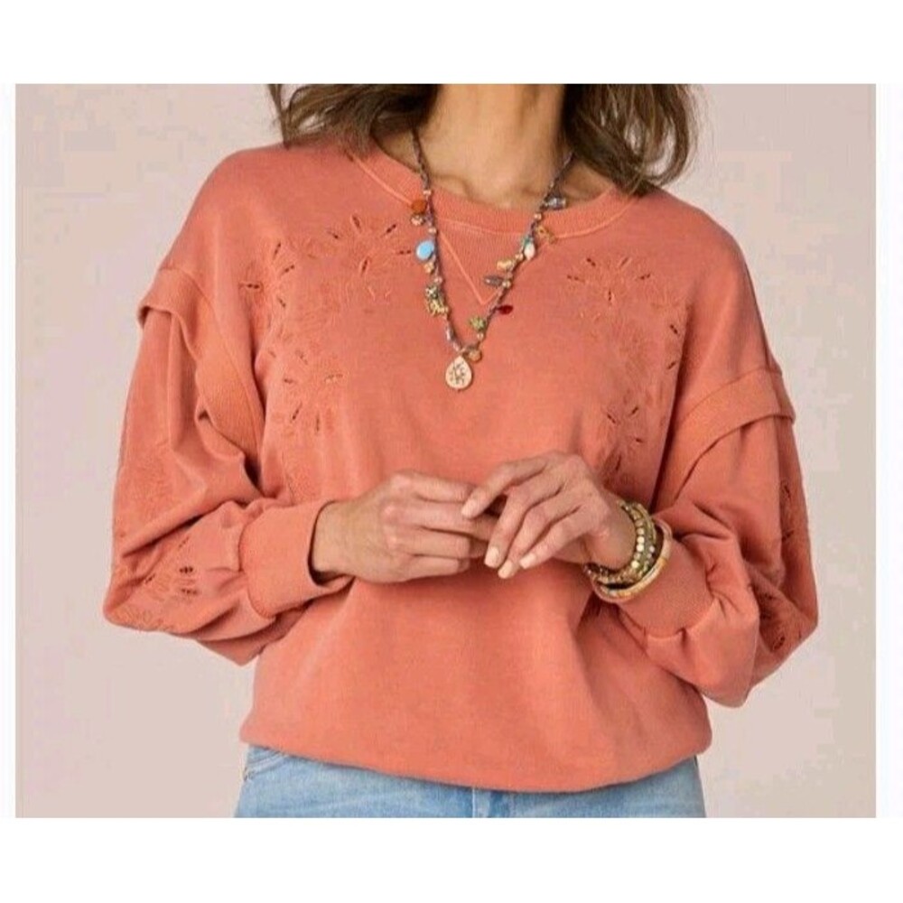 Nwt Democracy Sweatshirt Mineral Washed Finish Cased Hem Embroidered XS